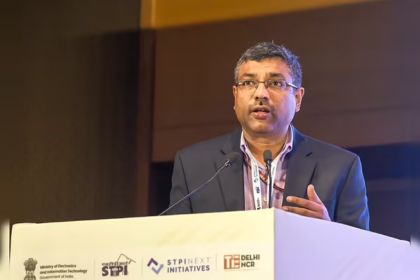 Meity_secretary_calls_for_greater_collaboration_among_govt,_industry,_academia_aa4279570ed48